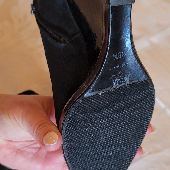 Suede leather booties - Picture 6 of 7